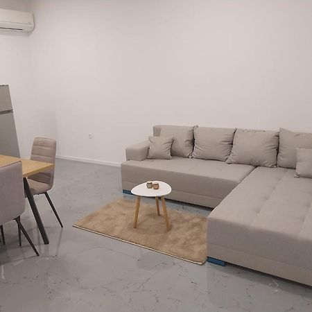 Apartmani I Sobe Grga Starigrad Paklenica Exterior photo